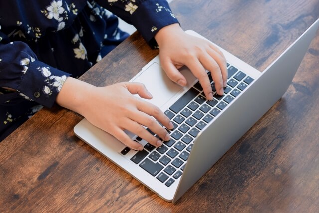 Shopify構築を依頼するメリットや費用相場について